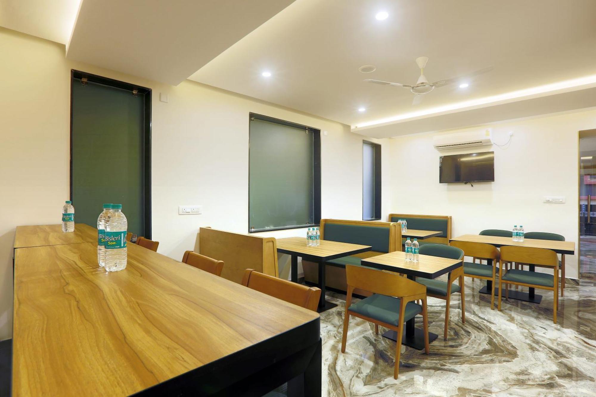 Hotel Sterling Plaza- Bangalore International Airport Dod Jala 外观 照片