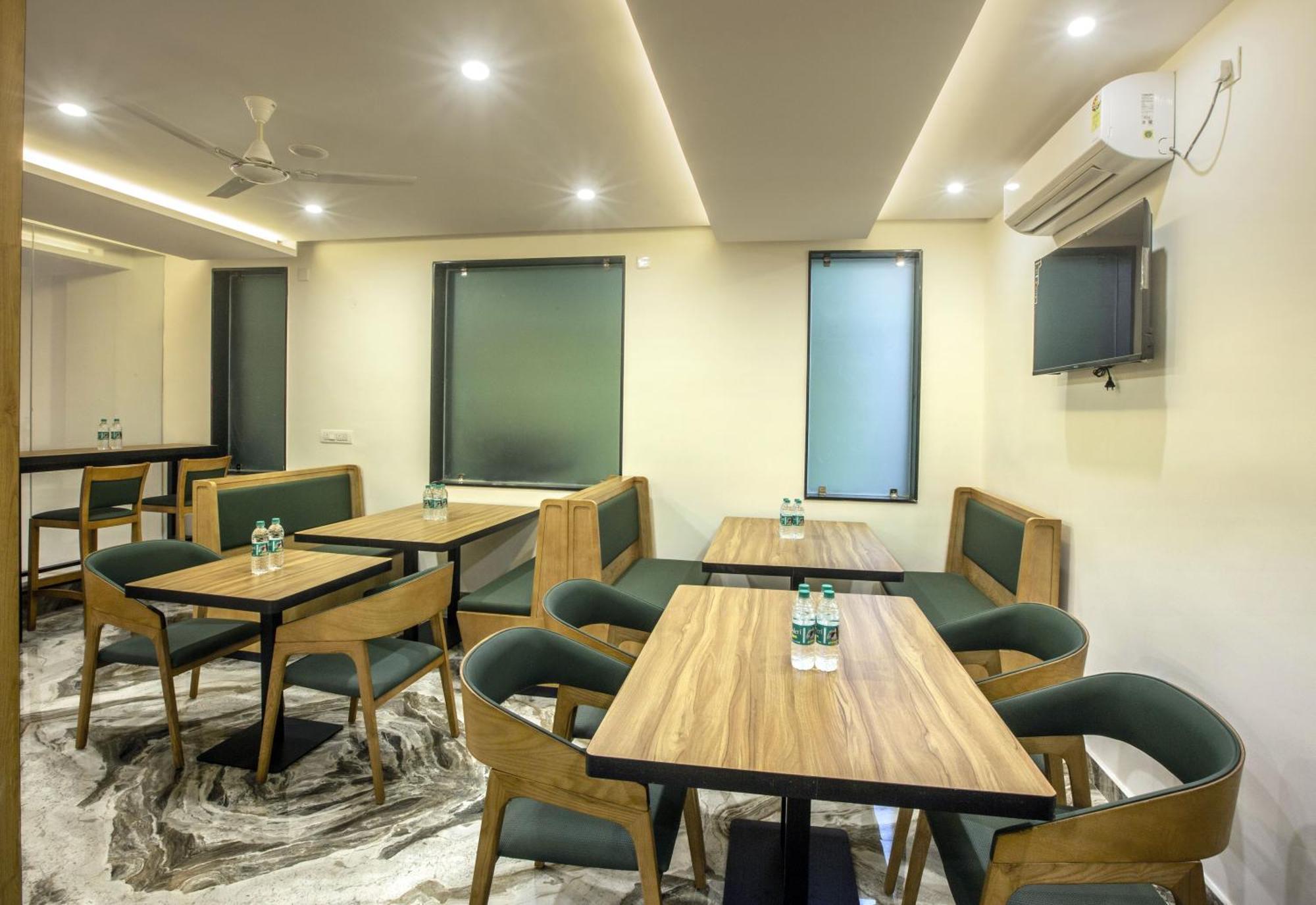 Hotel Sterling Plaza- Bangalore International Airport Dod Jala 外观 照片