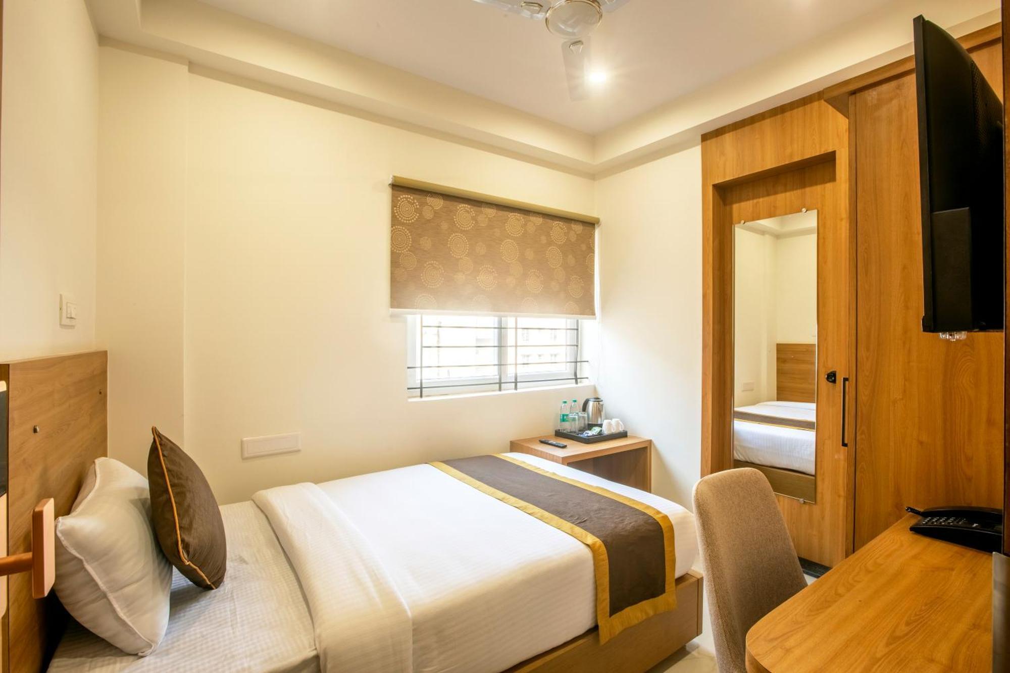 Hotel Sterling Plaza- Bangalore International Airport Dod Jala 外观 照片